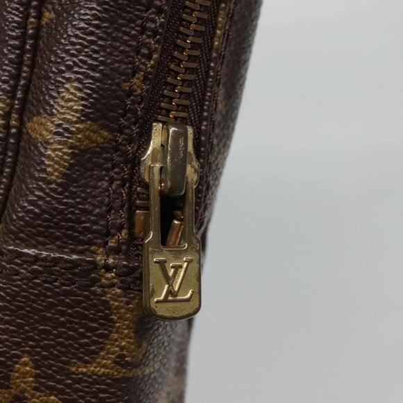 LOUIS VUITTON Monogram Trousse Toilette 23 Clutch Bag M47524 LV Auth 128421 - Picture 9 of 16